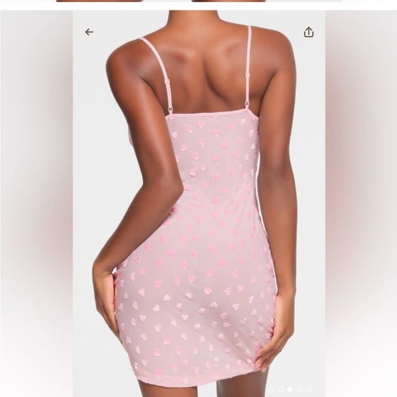 💕NWT SKIMS sheer pink velvet slip dress - Picture 3 of 7